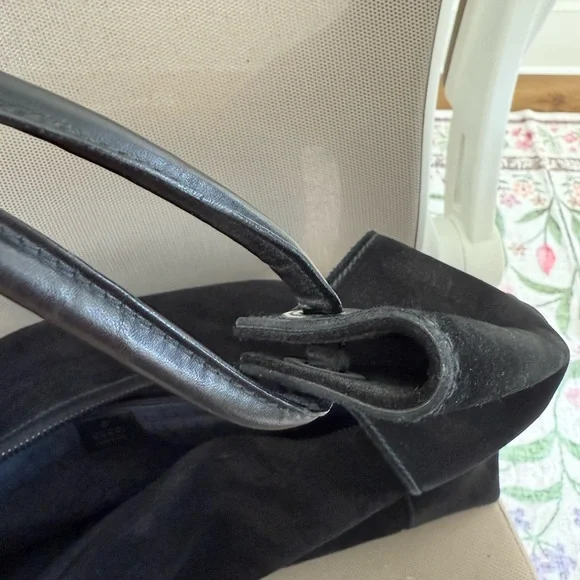 Large Black Suede Gucci Hobo Bag - Picture 3 of 14